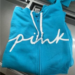 EVERYDAY FLEECE ZIP-UP HOODIE